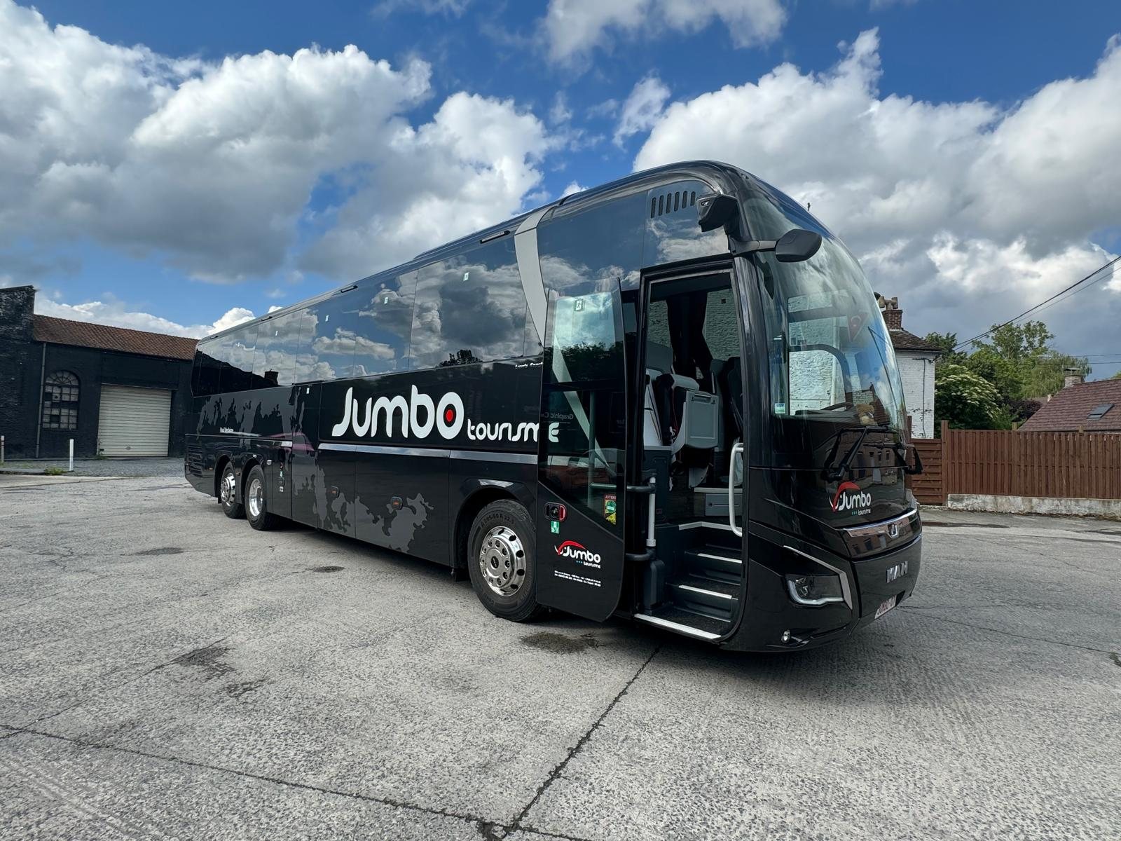 Autocar Classe Elegance Jumbo Tourisme.